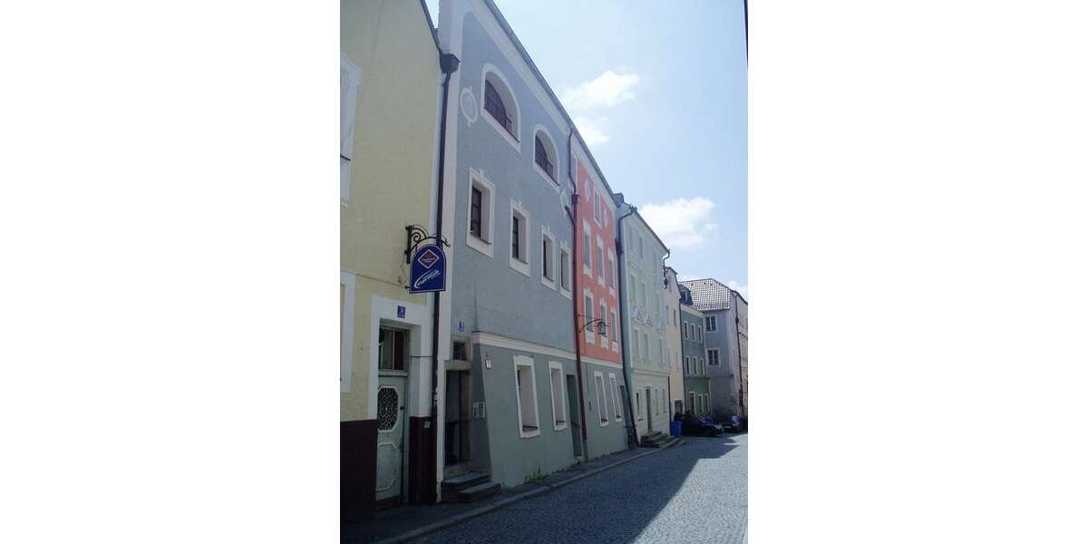 Etagenwohnung Passau Innstadt - 1 Zimmer, 15 m&sup2;, 250&euro; | Angebot:27332653