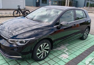 VW Golf 24.700 km 19.390 &euro; Passsau 94036