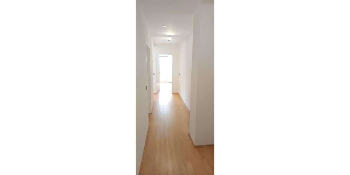 Etagenwohnung Passau Altstadt - 4 Zimmer, 125 m&sup2;, 1.500&euro; | Angebot:27325724