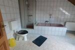 Dachgeschoßwohnung Salzweg - 4 Zimmer, 104 m&sup2;, 1.100&euro; | Angebot:26497359